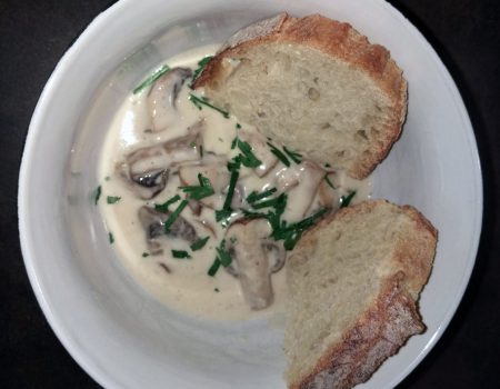 Recipes from the campervan kitchen: Mushrooms in Camembert